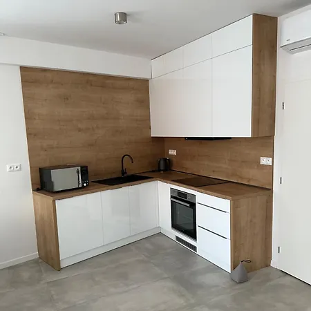 2-izbovy Valmar V Centre Piestan *